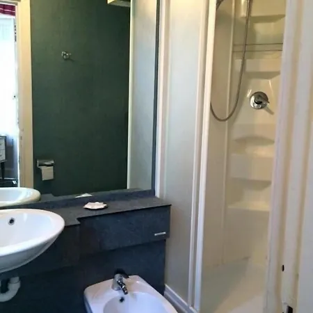 Magenta Hotel