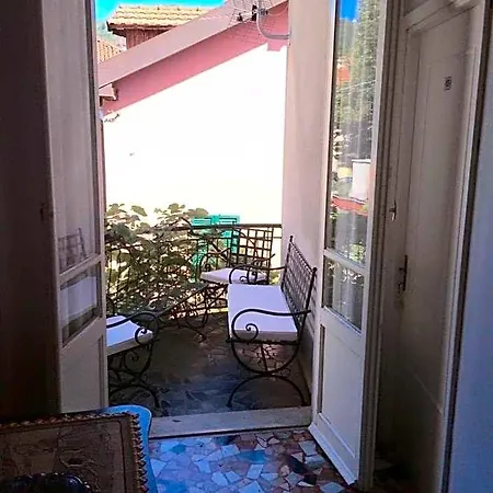 Magenta Hotel Casella (Liguria)